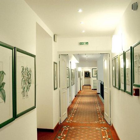 Grand Hotel Des Ambassadeurs Menton Exterior foto